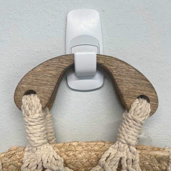 Made In India | Beaded/Seashell Hand-Tote Bag 🐚 - Picture 4 of 7